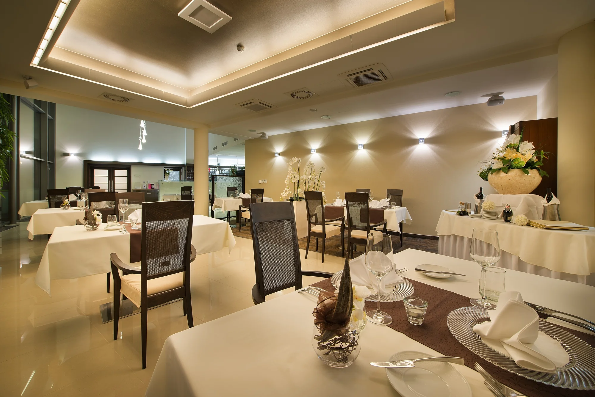 Luxusní 5* hotel u zámku Hluboká s jídlem a wellness - Obrázek 6