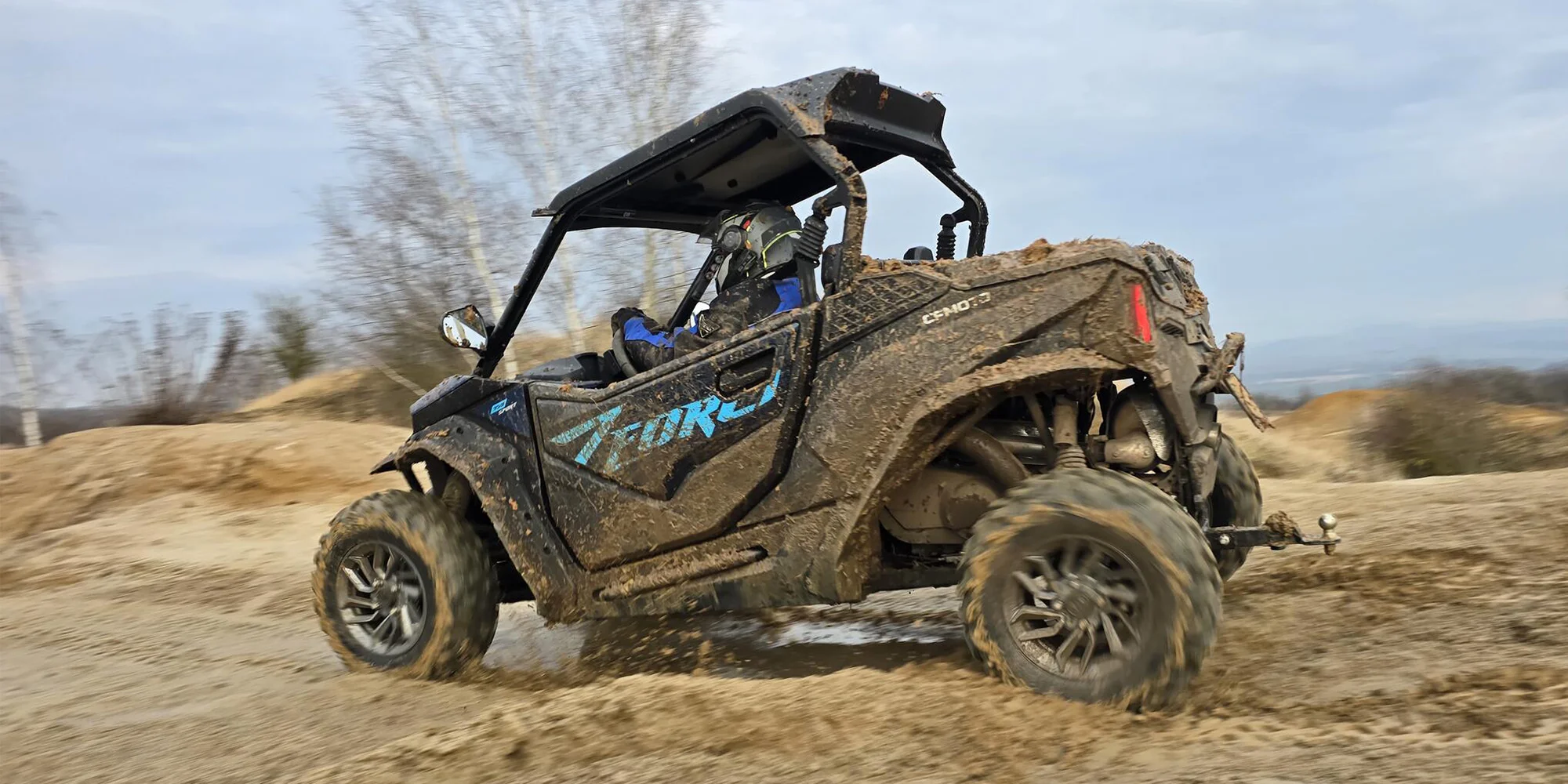 Zážitková jízda na čtyřkolce: 1 nebo 3 hod.