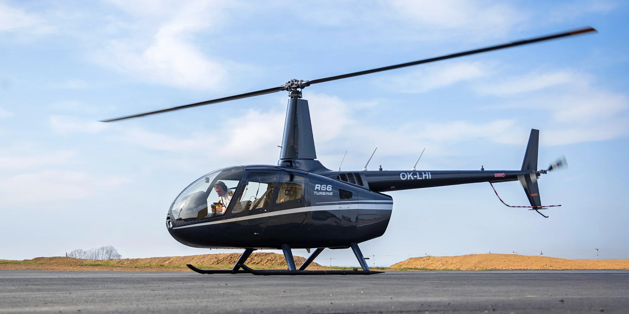 Seznamovací let ve vrtulníku R66 pro 1 nebo 3 osoby