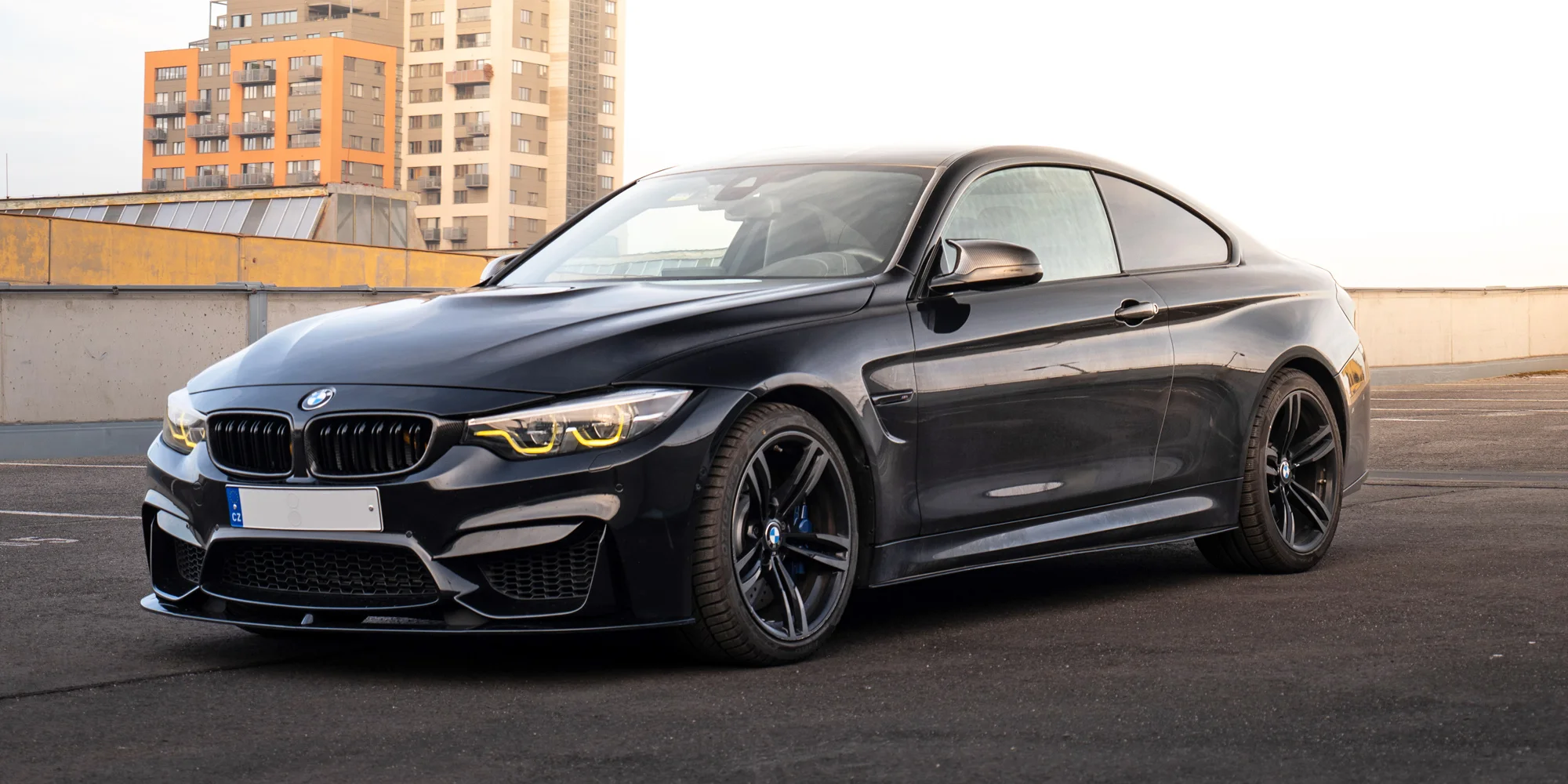 Mustang, Mercedes C63 či BMW M4 na 12–48 hod. - Obrázek 3