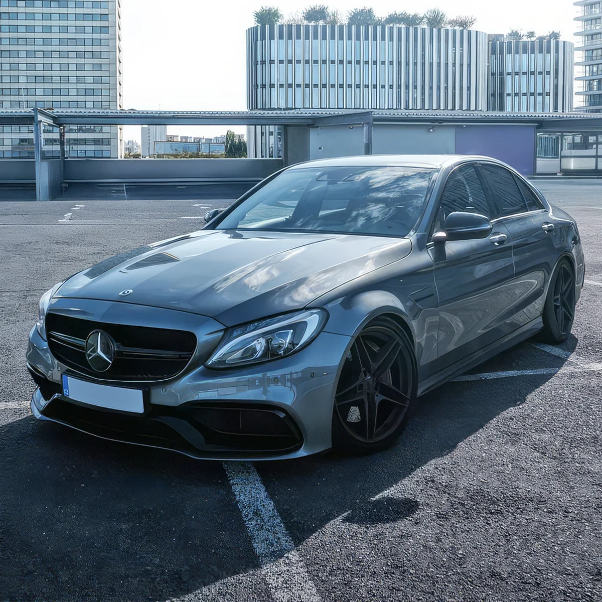 Mustang, Mercedes C63 či BMW M4 na 12–48 hod. - Obrázek 2