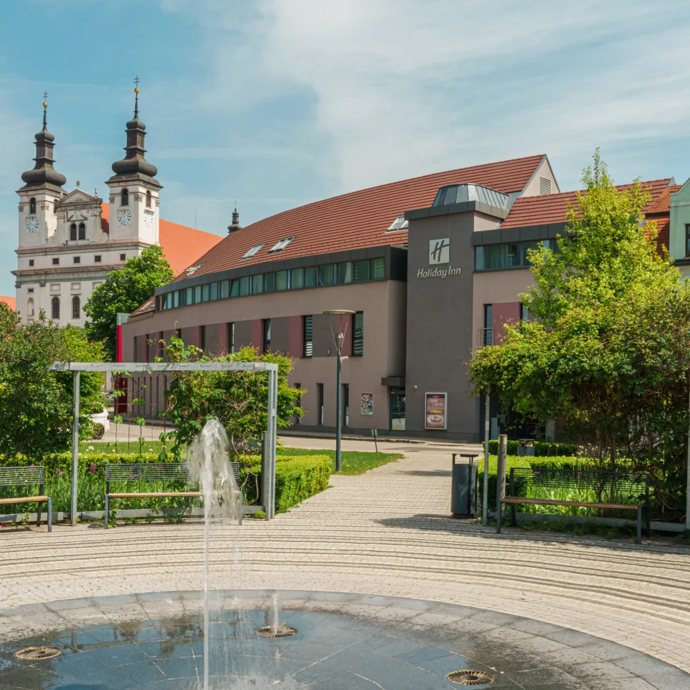 Romantika v Trnavě vč. snídaně i 2hod. wellness - Obrázek 2