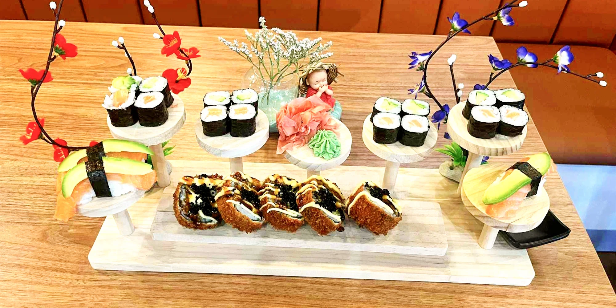 Set 24 ks sushi: maki, nigiri i smažené rolky - Obrázek 4