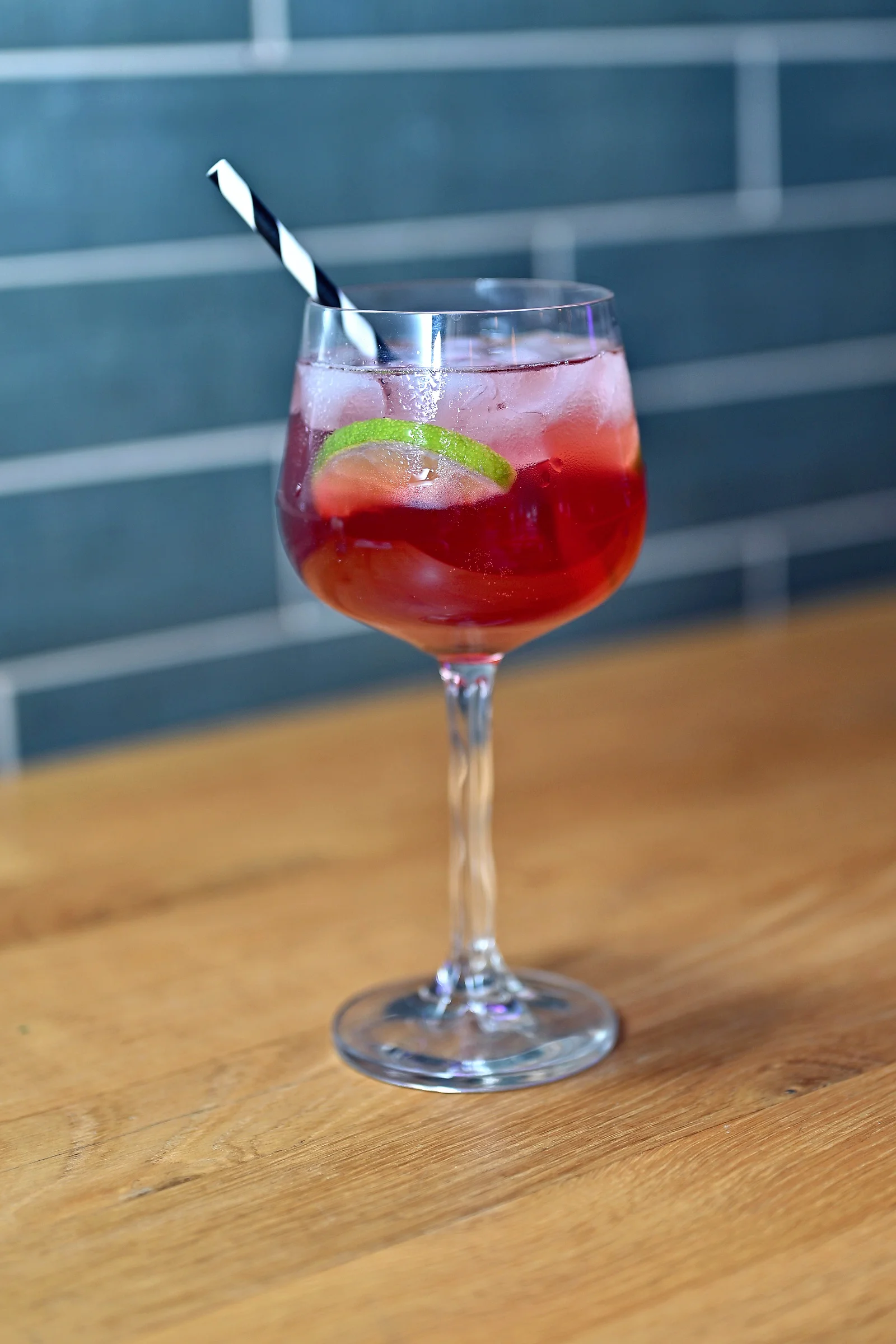 1 nebo až 4 míchané drinky v srdci Karlína - Obrázek 8