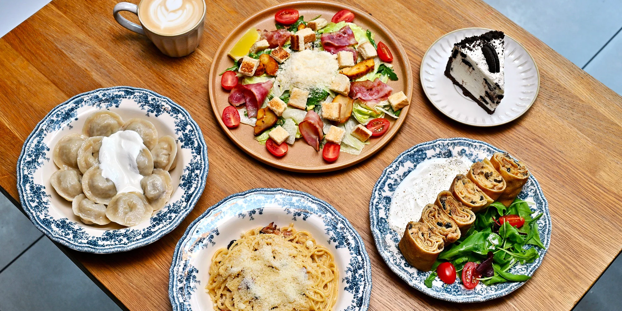 Tříchodové menu v kavárně, pro 1 či 2 osoby