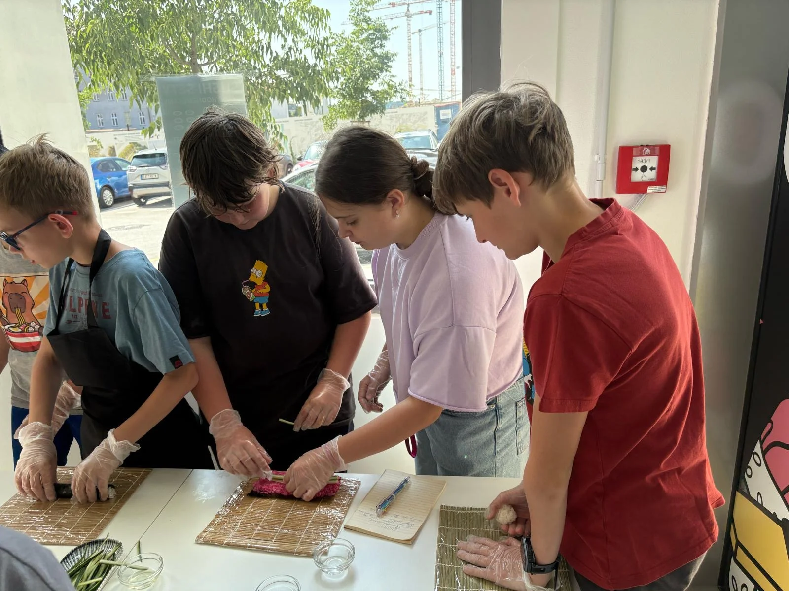 Kurz přípravy sushi pro dospělé i děti: od čištění ryby po rolování - Obrázek 6