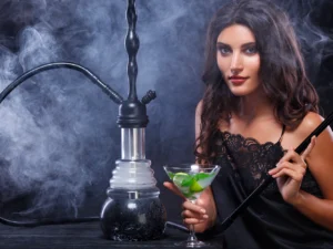 Vodní dýmka a nealko koktejly pro 2 nebo 4 osoby