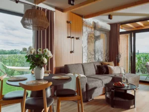 Moderní domky u Baltu i neomezený vstup do vířivky