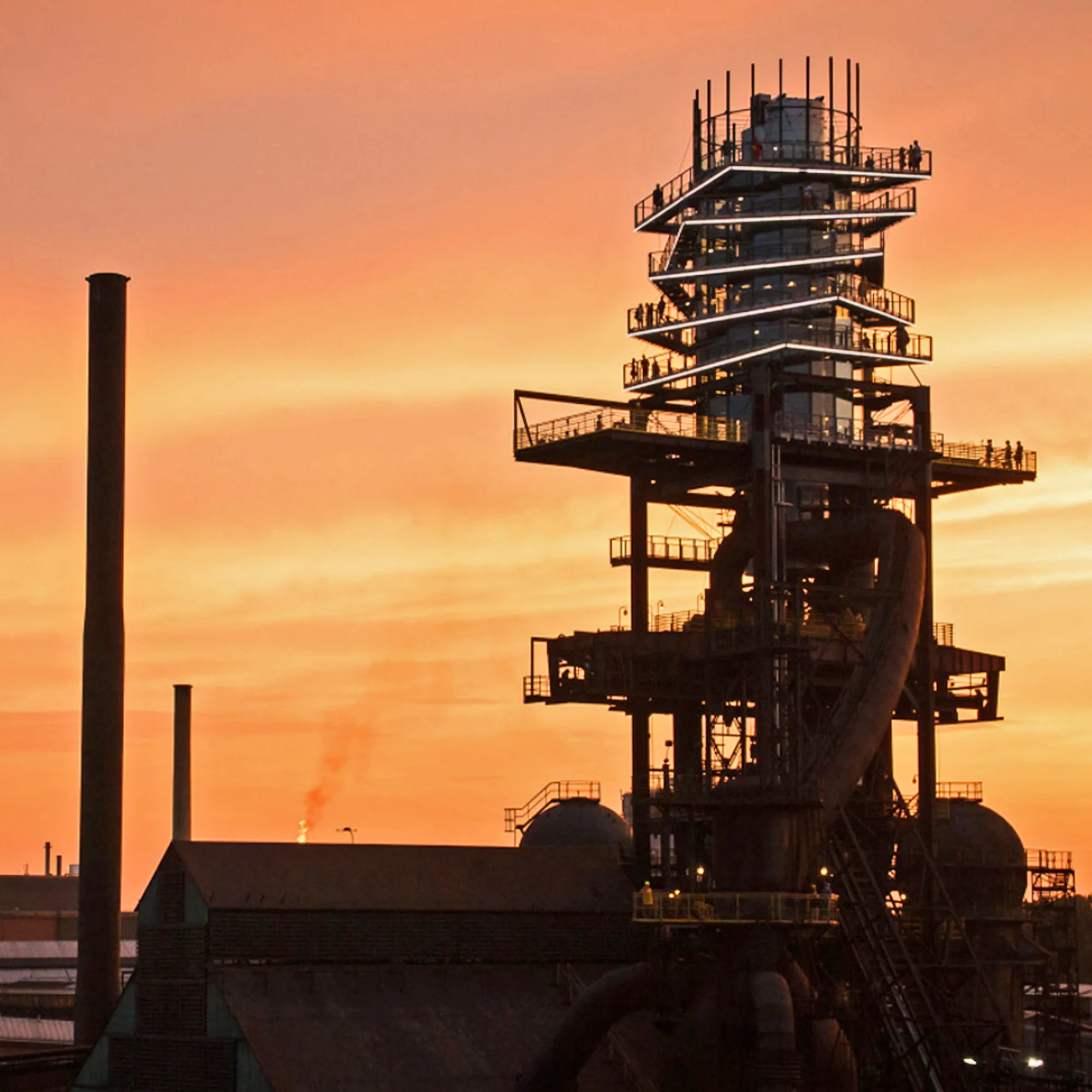 Bolt Tower: vstup na věž a lahev vína pro 2 osoby - Obrázek 2