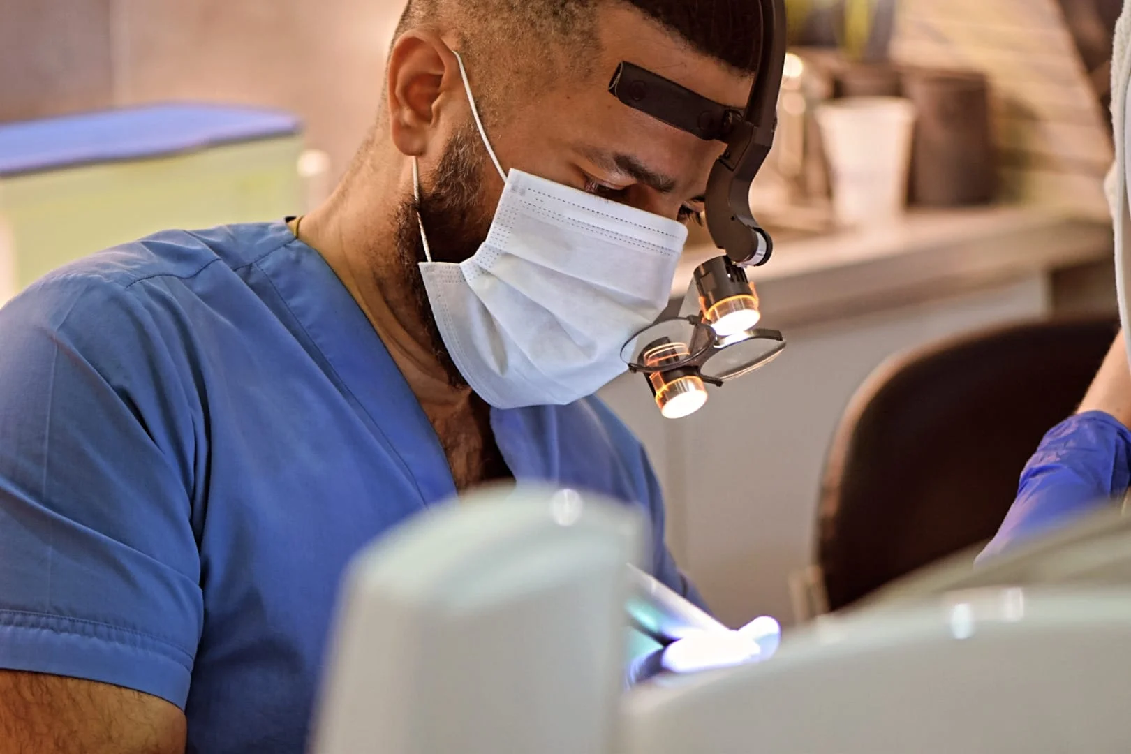 Komplexní dentální hygiena i vč. air-flow, 50 minut - Obrázek 6