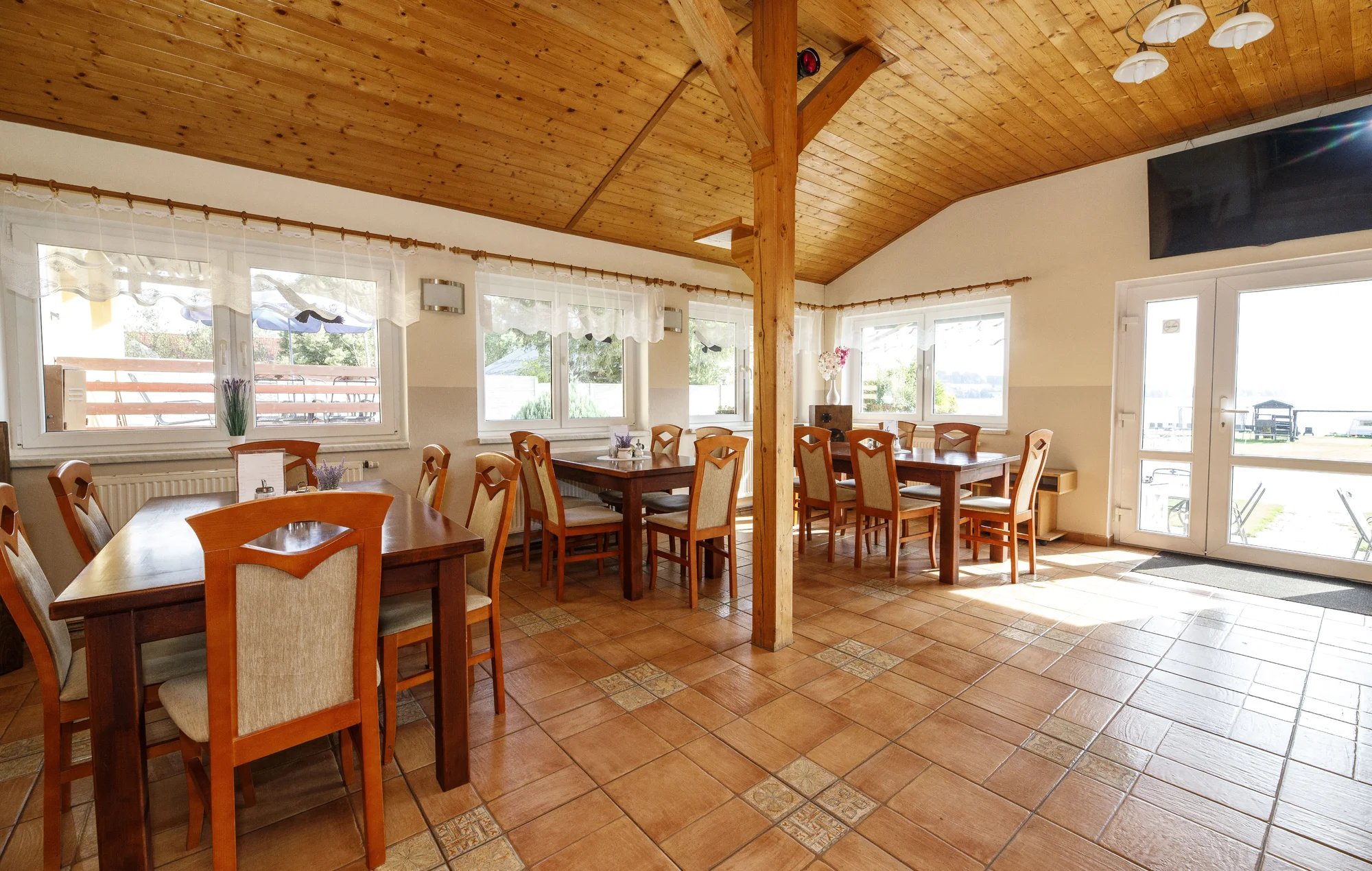 Dovolená u Lipna: možnost snídaně, sport i výlety - Obrázek 6