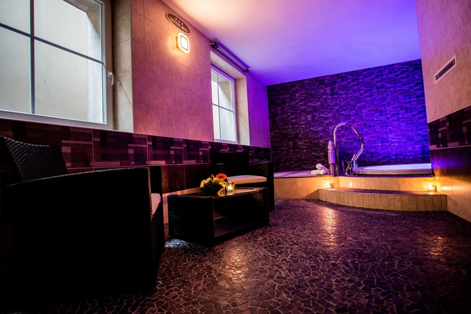 Jizerky s jídlem a privátním wellness pro pár i rodinu - Obrázek 8