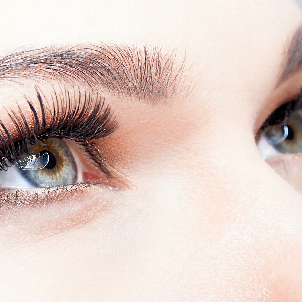 Laminace obočí, trvalá na řasy či prodloužení řas - Obrázek 2