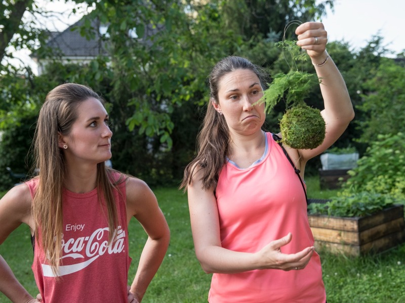 Oblíbený kreativní kurz: Výroba kokedamy v Praze - Obrázek 7