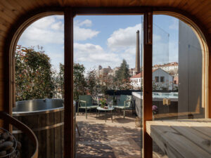 Luxusní pobyt s privátním střešním wellness