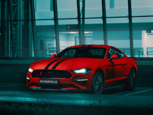 Pronájem Fordu Mustang Coyote V8