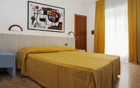 Benátsko: Pobyt v Bibione jen 2 minuty od pláže v Hotelu Olimpia *** se snídaní, bazénem a animacemi + slevy - Obrázek 7