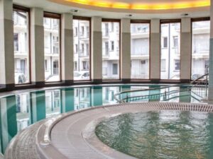 Horská dovolená v Zakopaném blízko termálů a atrakcí v Prestige Apartment + bazén, vířivka a sauna neomezeně