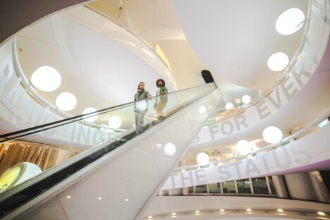 Zážitek pro automobilové fanoušky: Muzeum BMW v Mnichově včetně noclehu v prémiovém hotelu - Obrázek 2