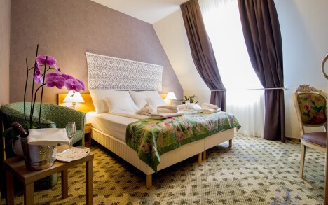 Maďarsko blízko lázní na zámku Batthyány Kúria **** s neomezeným termálním wellness, polopenzí a animacemi - Obrázek 2