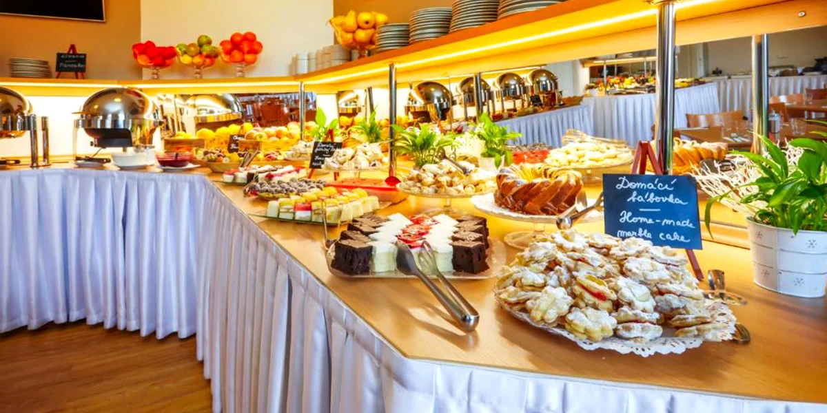 Pobyt v Praze u Staroměstského nám. se snídaní - Obrázek 7