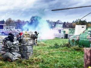 4 hodiny paintballu a 100 ks munice pro 1 osobu