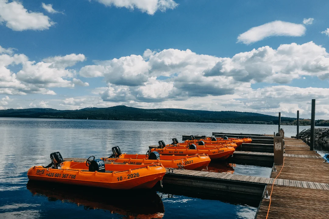 Zapůjčení motorového člunu na Lipně na 1,5 hod. - Obrázek 5