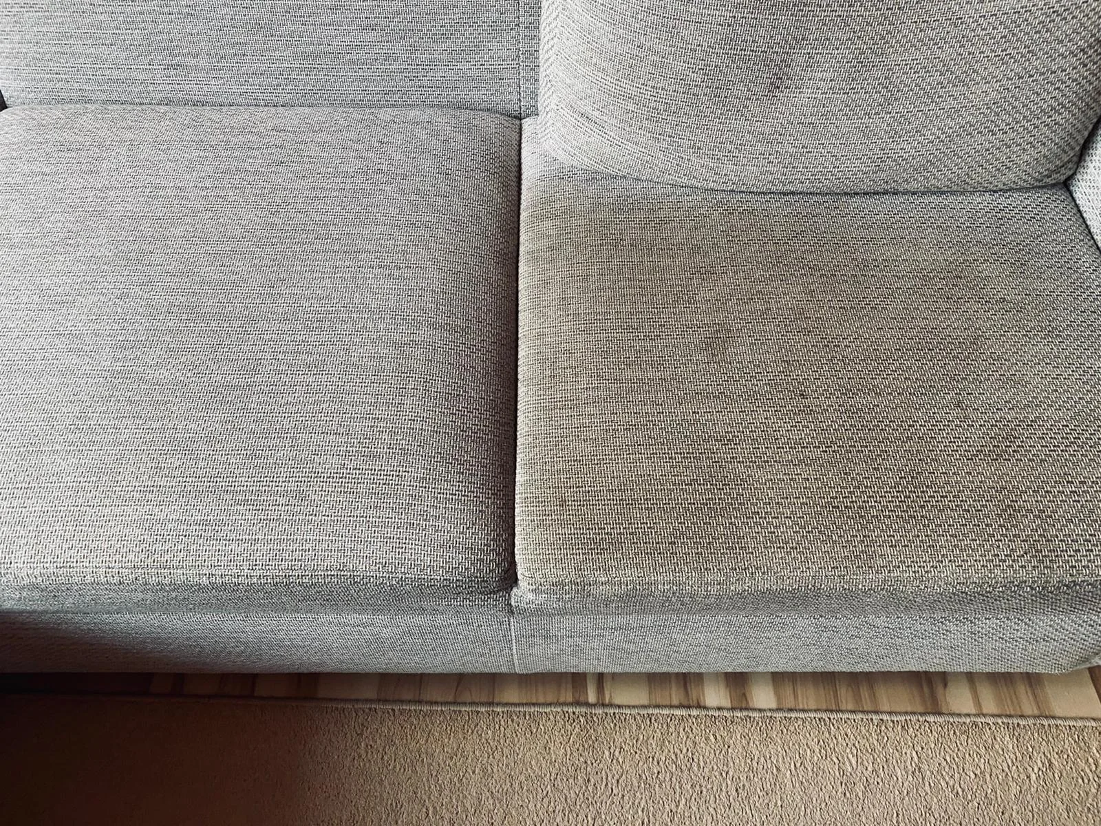 Mokré čištění a dezinfekce židlí, sedaček i koberců - Obrázek 3