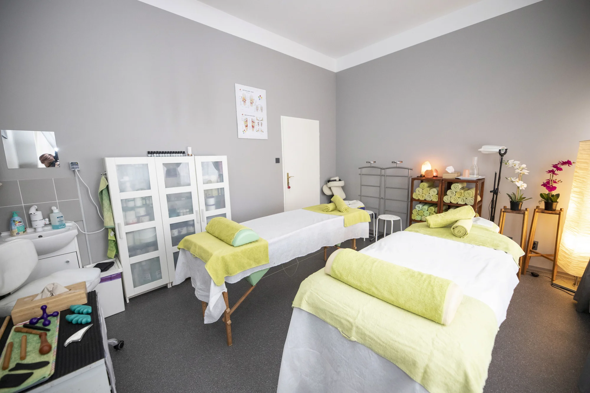 Relax s masáží, zábalem i sektem pro 1 či 2 ženy - Obrázek 11