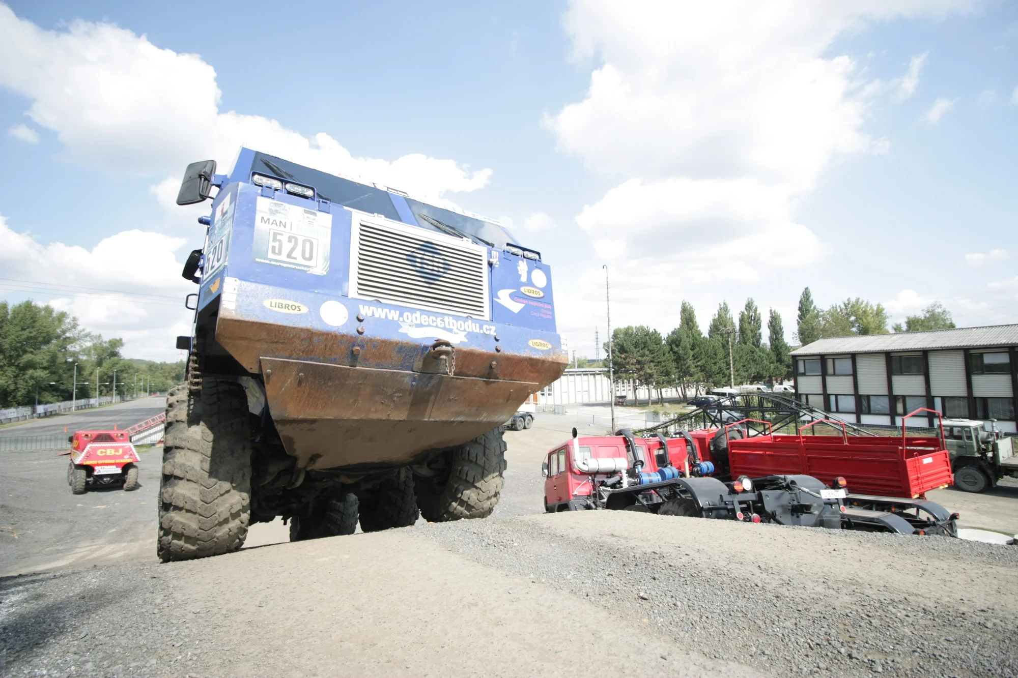 15–60 minut drtivé jízdy v kabině giganta Tatra - Obrázek 5