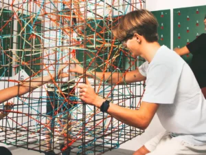 Pevnost plná úkolů: týmovka inspirovaná TV soutěží