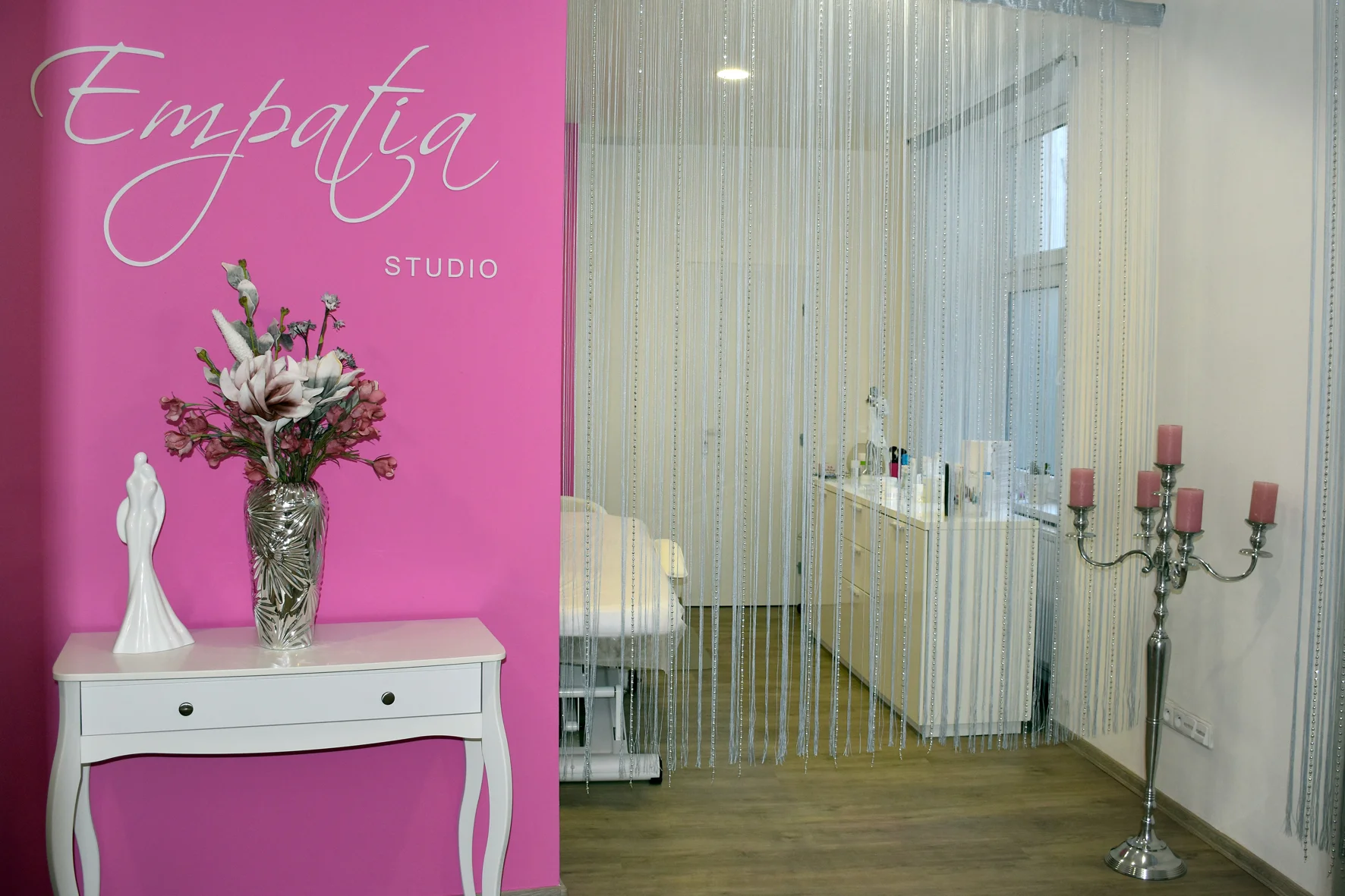 Kosmetika pro unavenou, zralou, aknózní pleť i laser - Obrázek 6