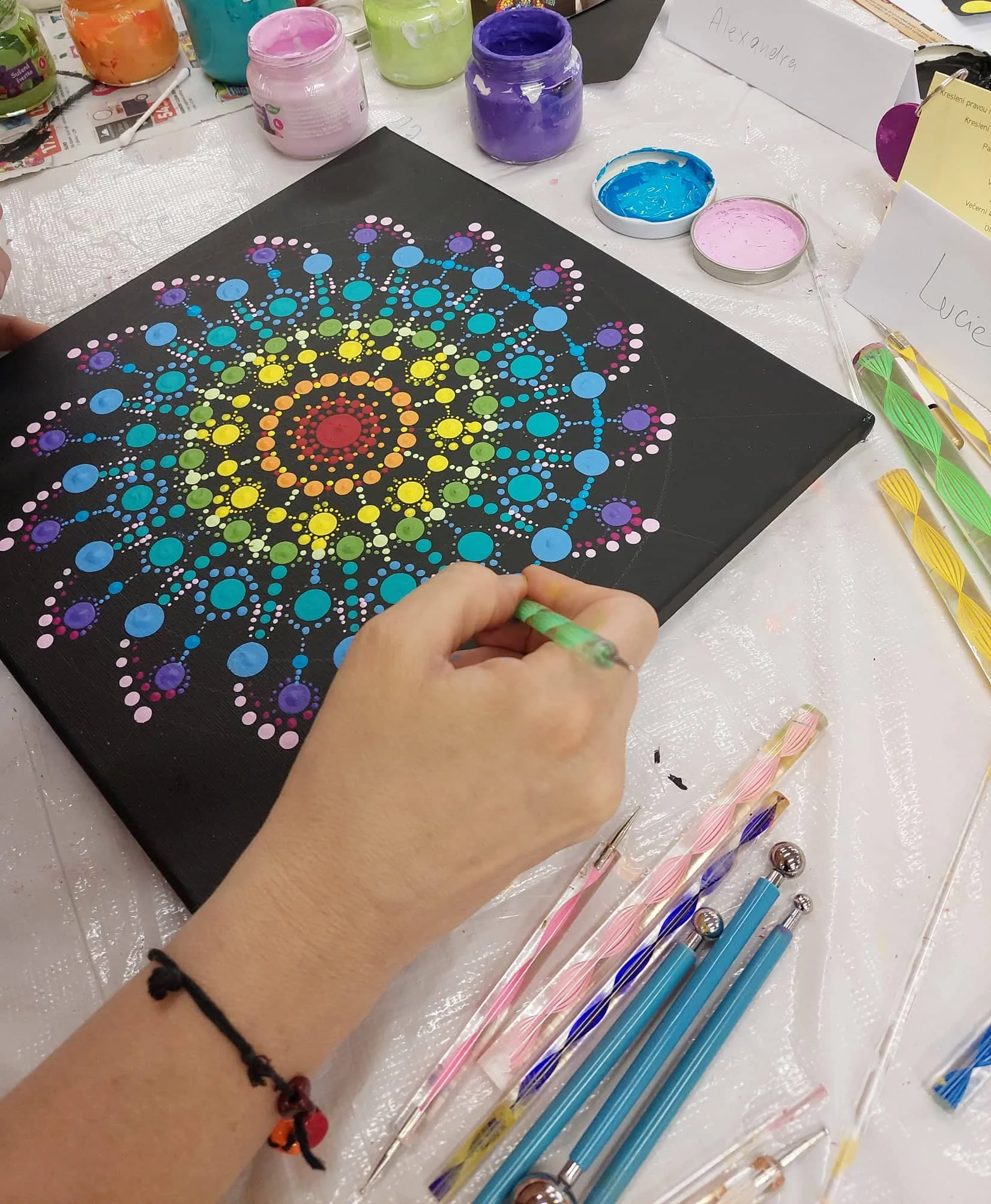 Kurz malování tečkované mandaly pro 1 osobu - Obrázek 6