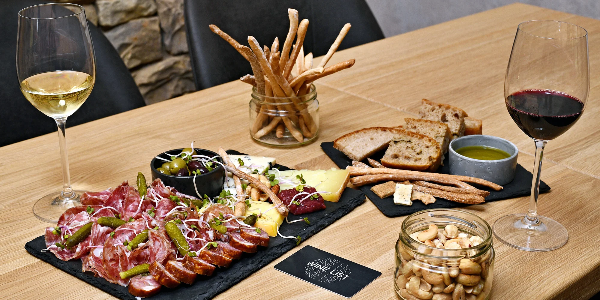 Speciální degustace vína a tapas ve WineList