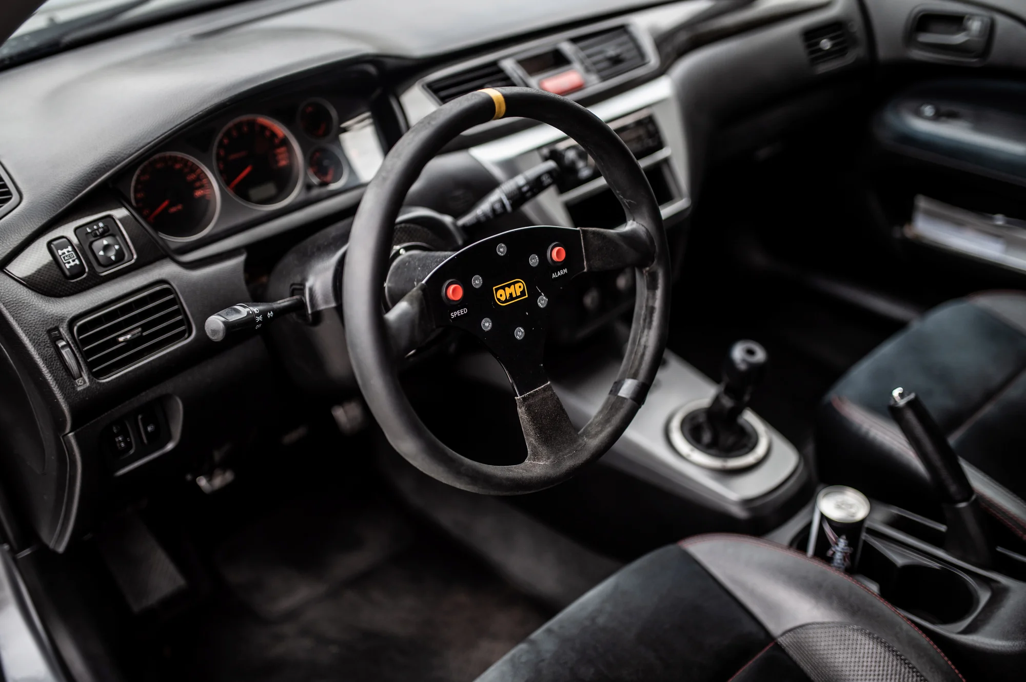 Ostrá jízda s rally jezdcem v Mitsubishi Lancer EVO IX - Obrázek 5