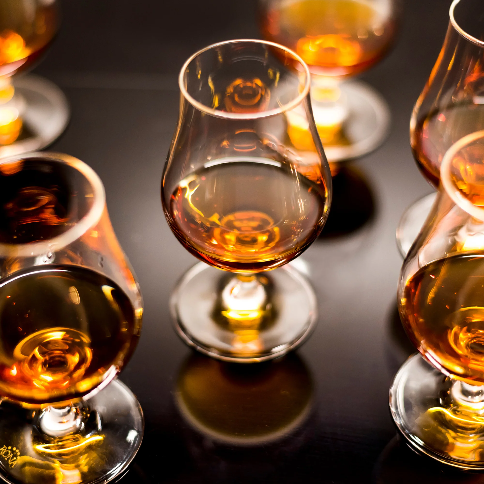 Řízená degustace rumů z celého světa pro 1–4 osoby - Obrázek 2