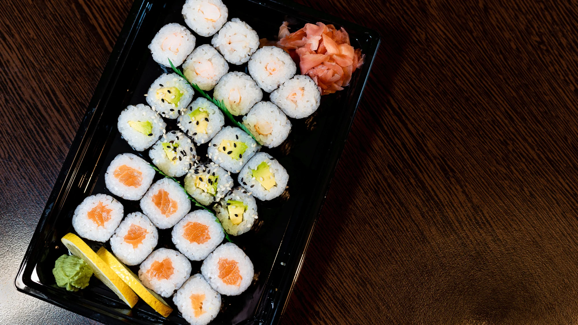 Sushi sety: 10–36 kousků nigiri a maki rolek - Obrázek 7