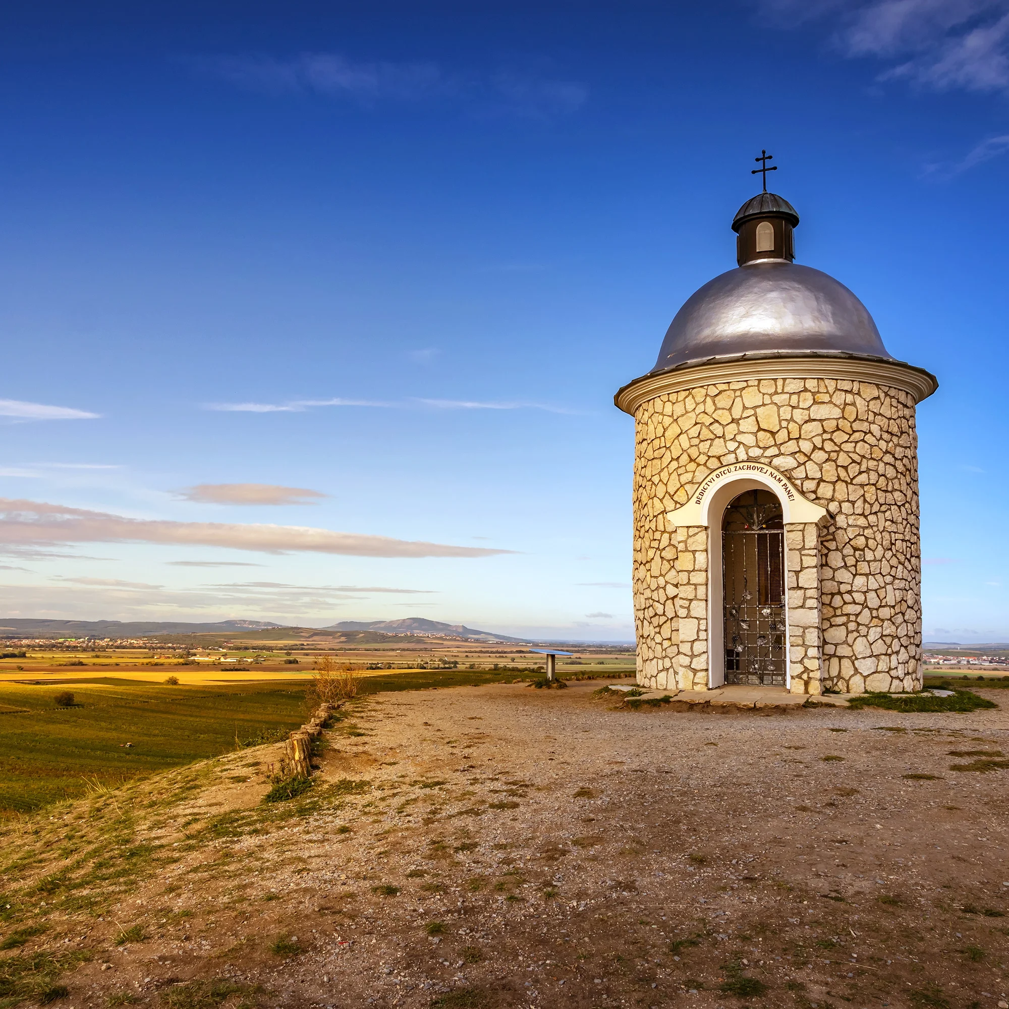 Pobyt na jižní Moravě se stravou, v létě bazén - Obrázek 2