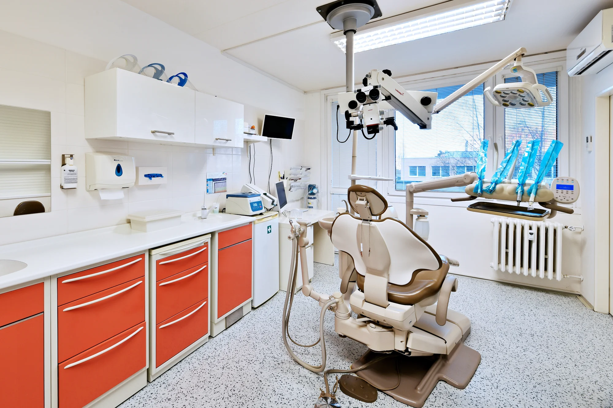 Zářivý úsměv: ordinační bělení zubů - Obrázek 4