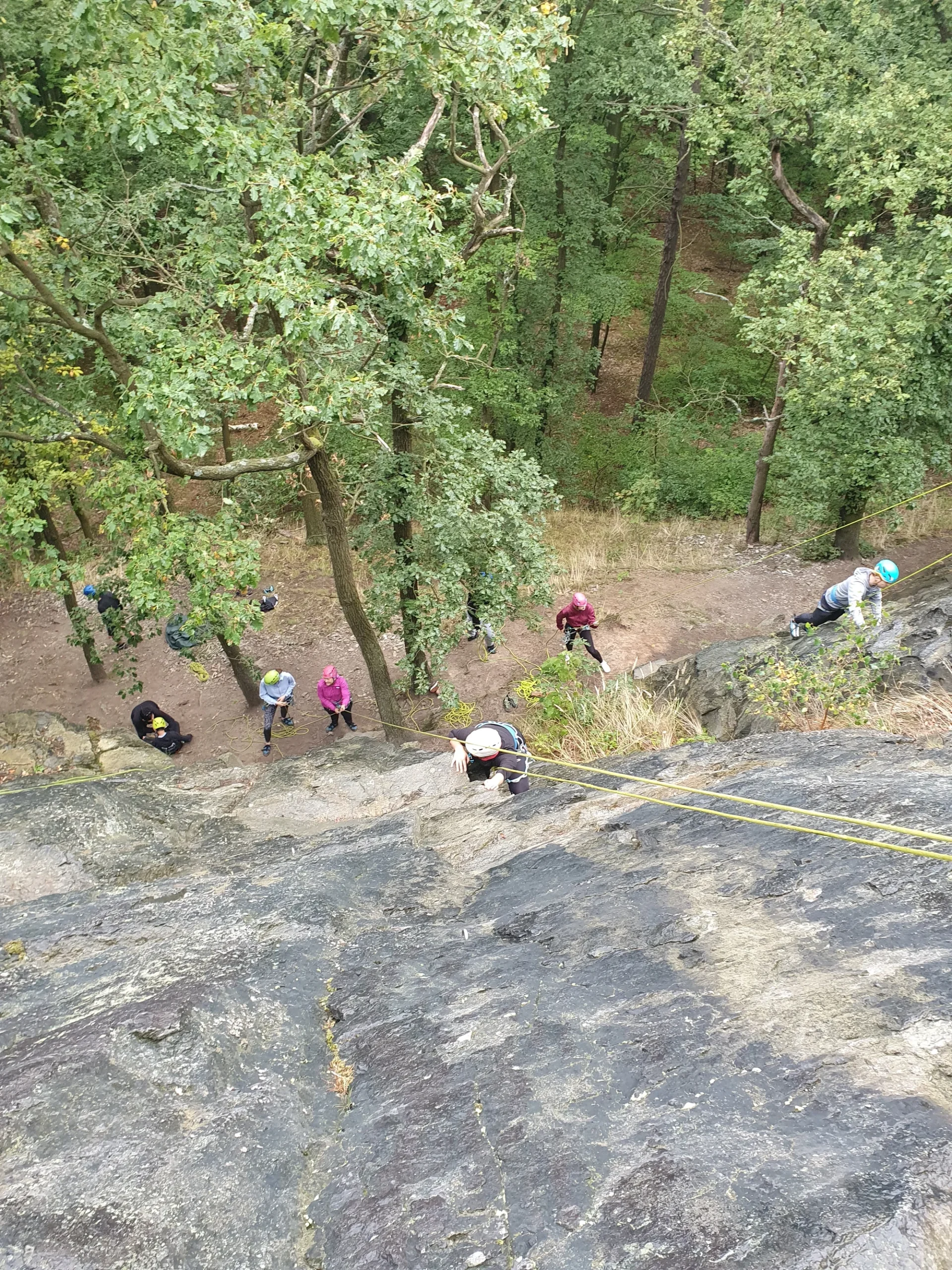 Celodenní lezecký kurz ve skalách až pro 3 osoby - Obrázek 7