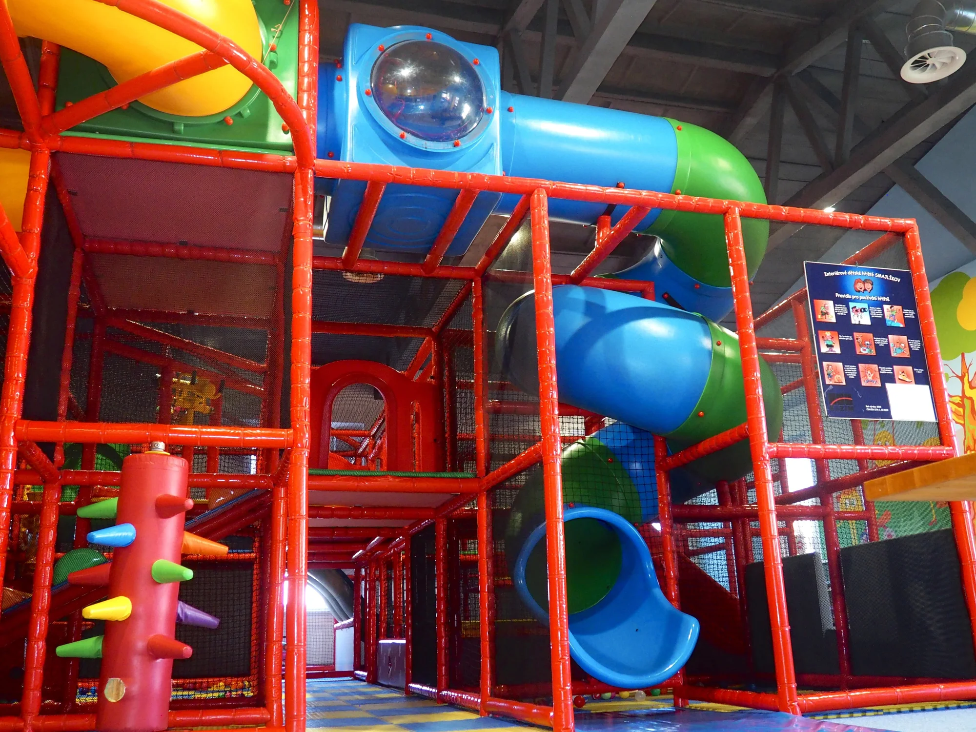 2 nebo 3 celodenní vstupy do dětské herny Smajlíkov - Obrázek 8
