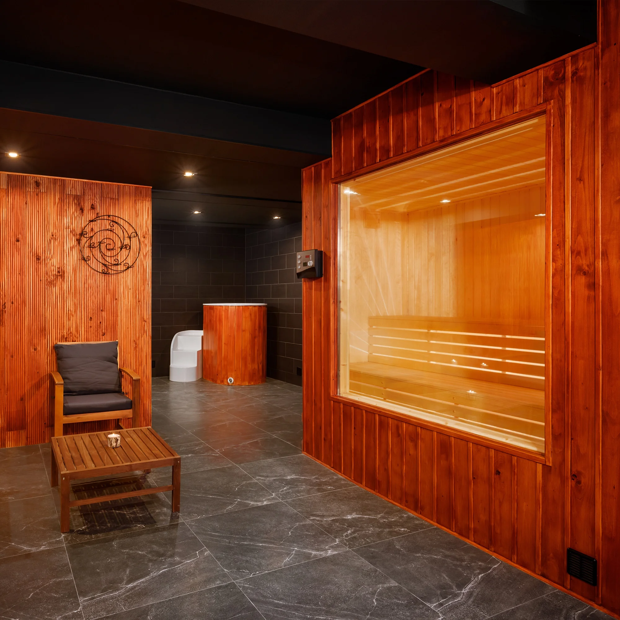 Noc ve wellness: vířivka, sauna, občerstvení i snídaně - Obrázek 2