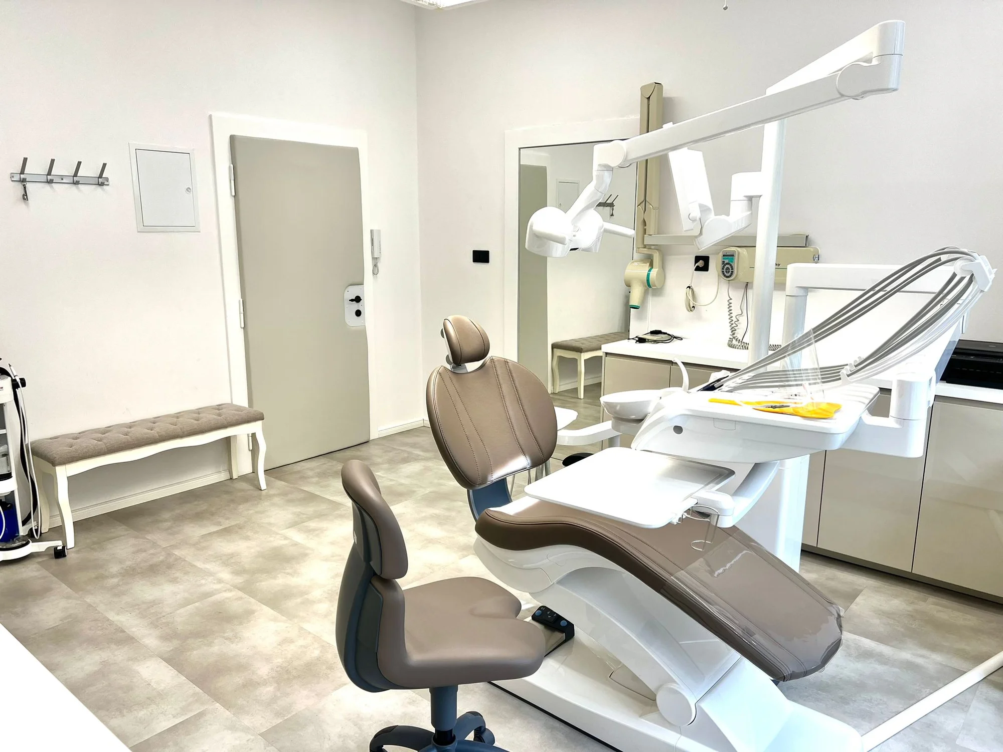 Dentální hygiena s airflow pro pacienty od 15 let a dospělé - Obrázek 5