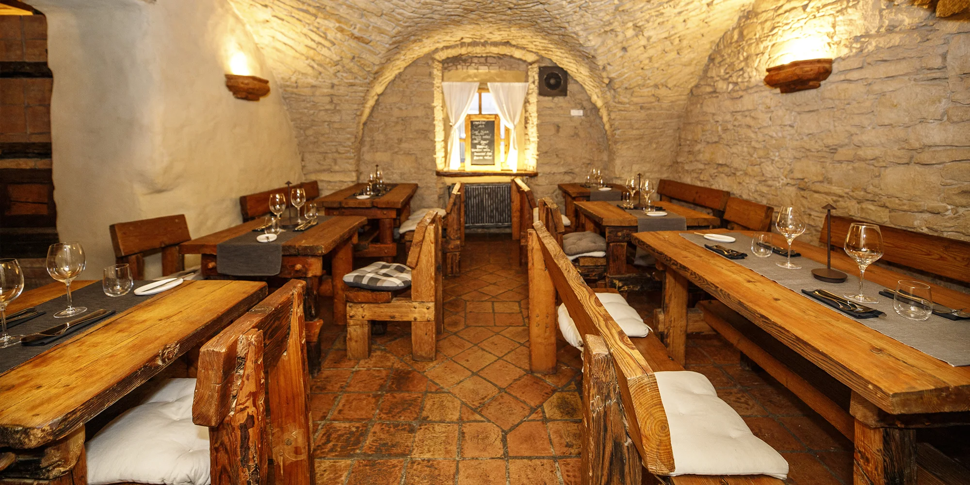 Menu pro dva: tatarák, steak, tiramisu a prosecco - Obrázek 6