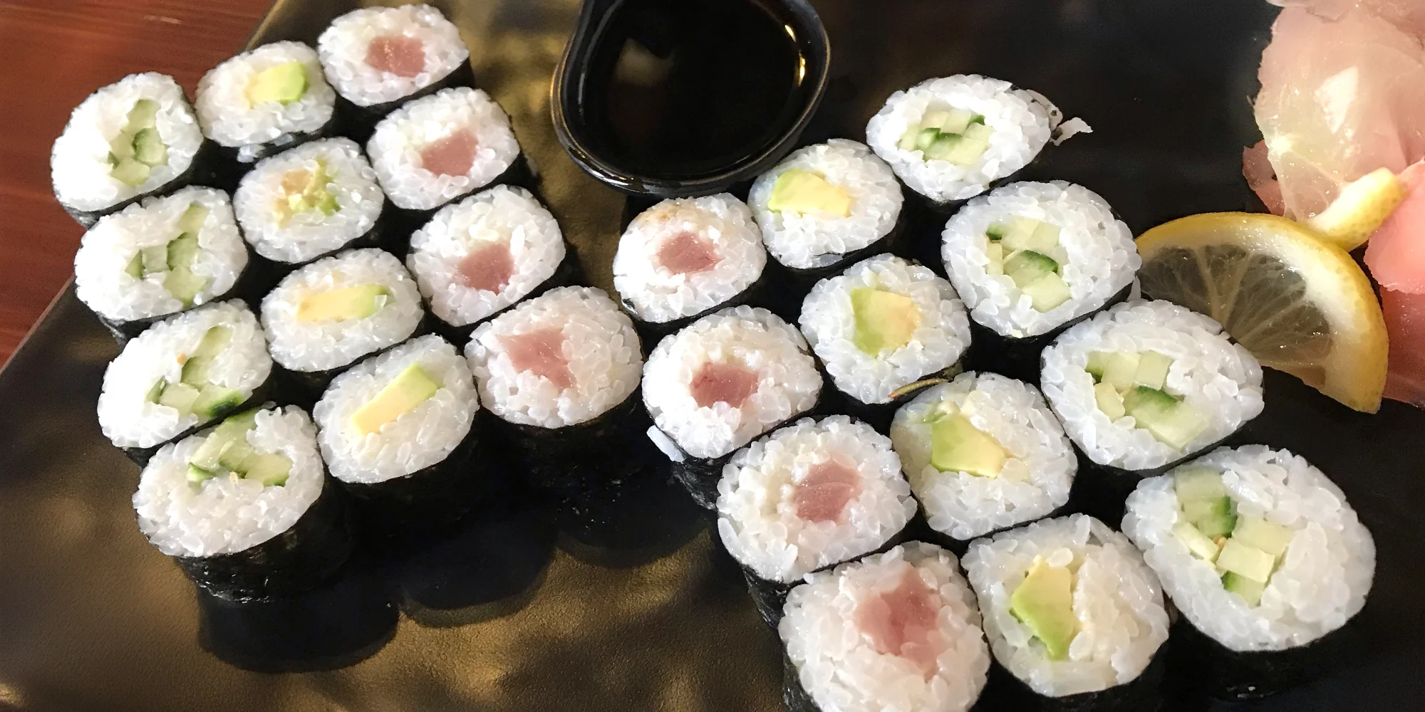 Sushi sety: 10–36 kousků nigiri a maki rolek - Obrázek 4