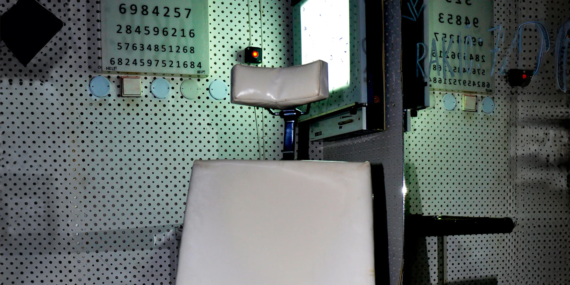 Napínavá úniková hra v ordinaci šíleného doktora - Obrázek 3