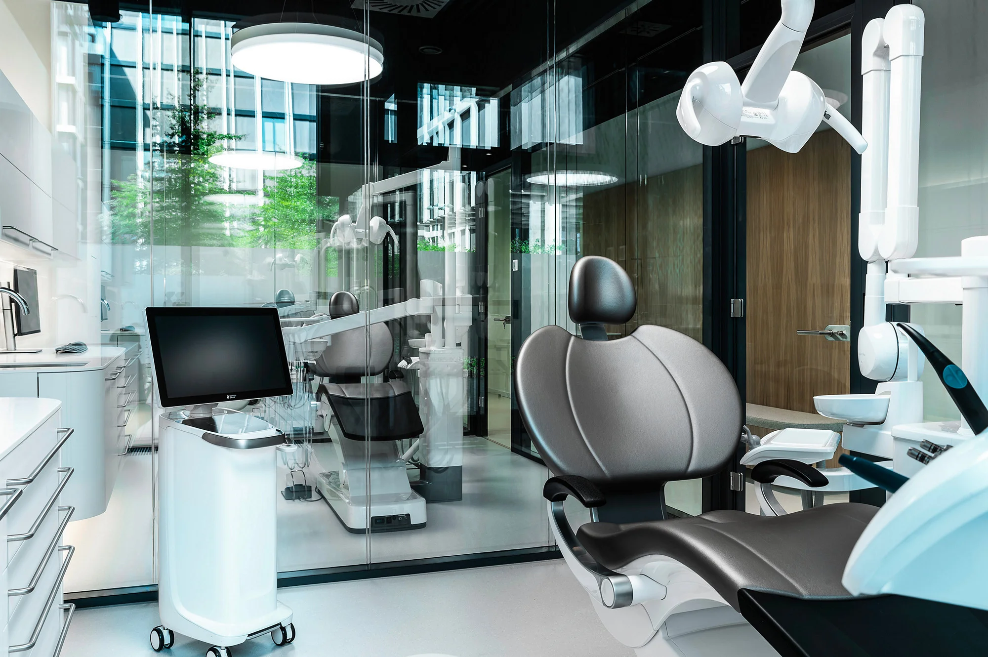 Dentální hygiena vč. airflow pro dospělé i děti od 10 let - Obrázek 5