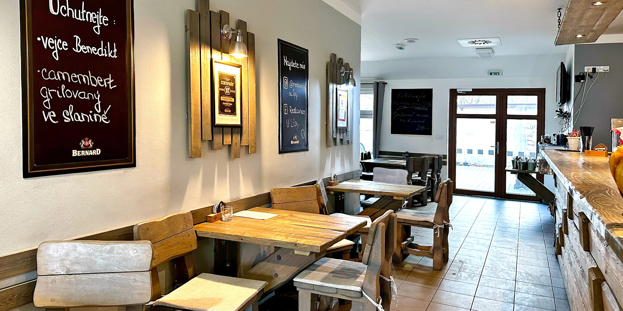 Meče s grilovaným masem i přílohy a omáčky pro dva - Obrázek 3