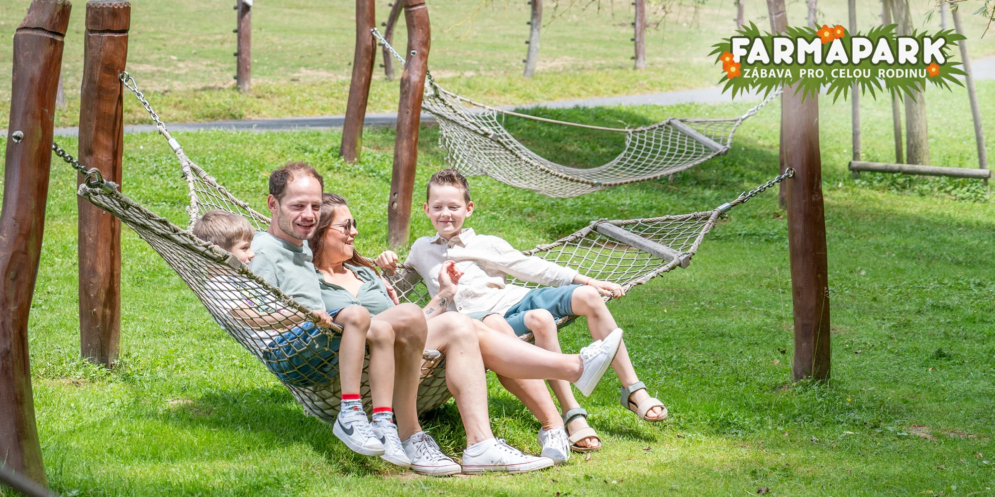 Vstup do Farmaparku vč. atrakcí a krmení nebo plyšák