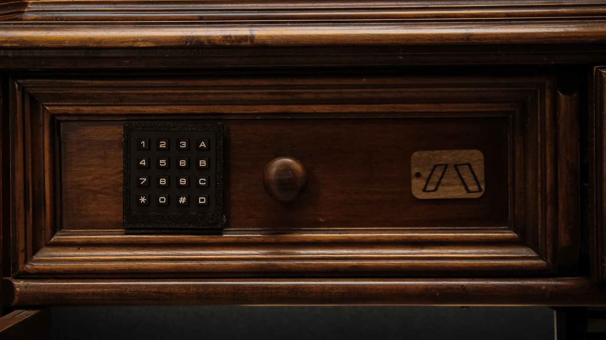 Napínavá úniková hra Pohřešovaný pro 2–6 hráčů - Obrázek 8